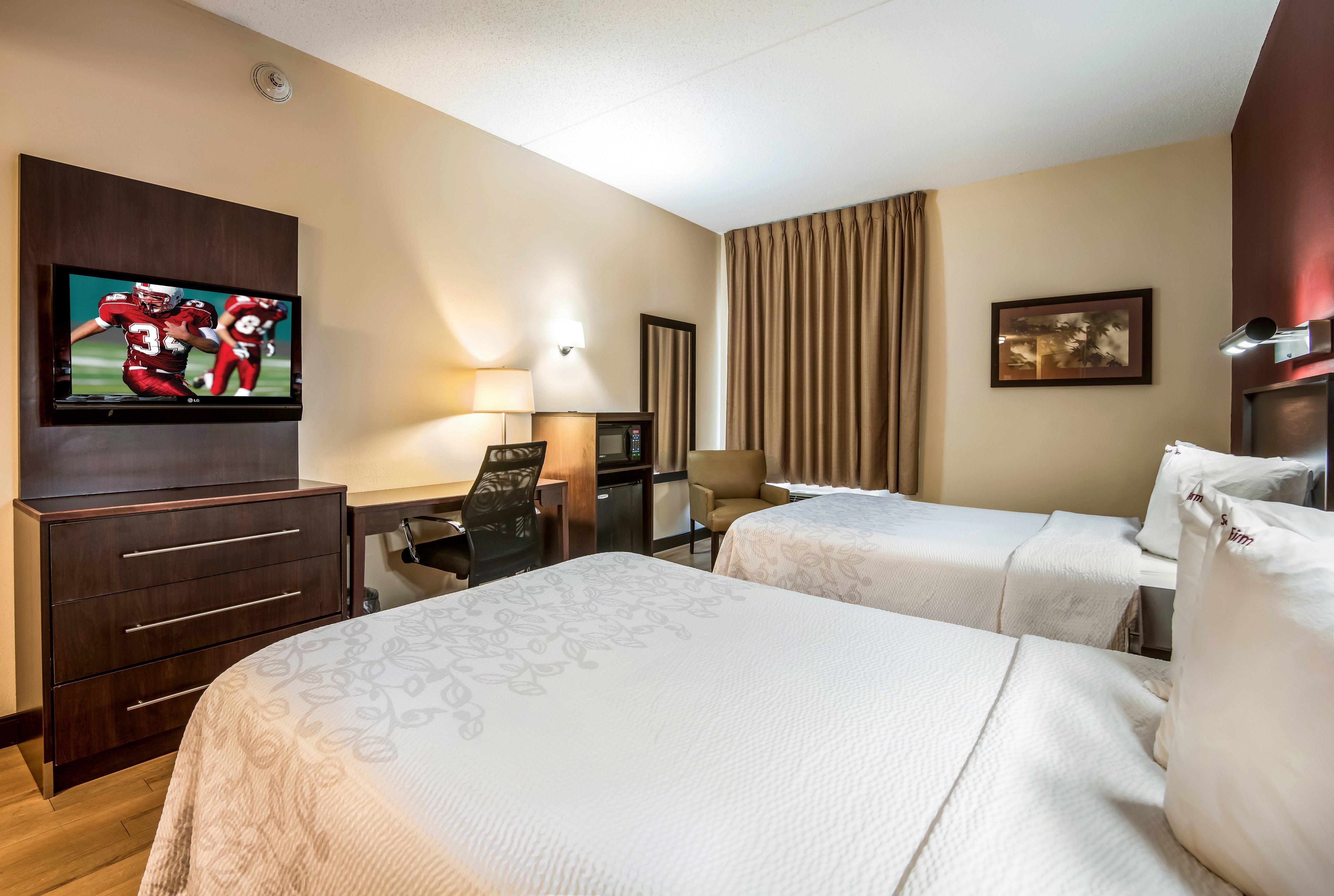 Red Roof Inn Plus Raleigh Downtown Ncsu Conv Center מראה חיצוני תמונה