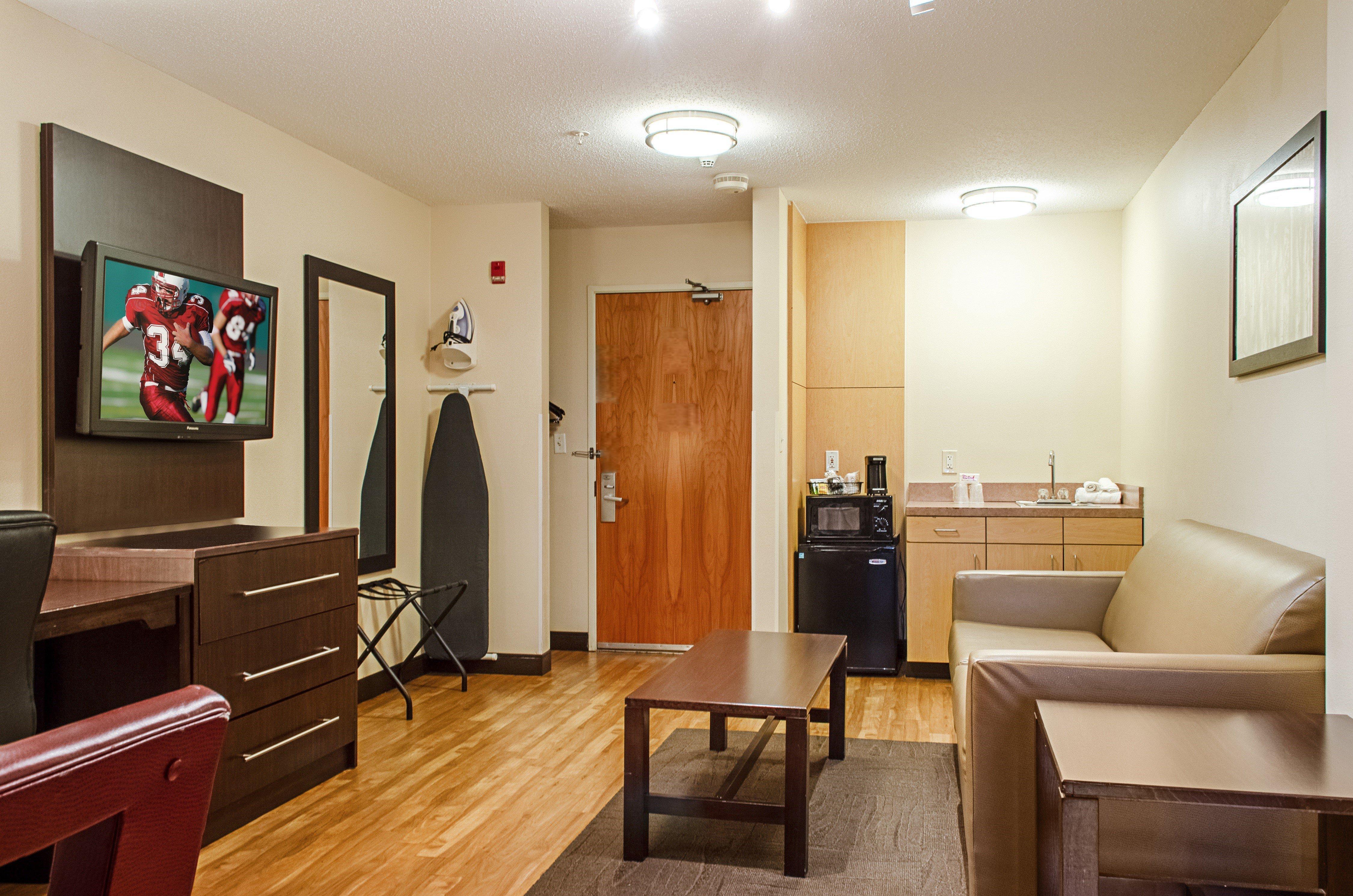 Red Roof Inn Plus Raleigh Downtown Ncsu Conv Center מראה חיצוני תמונה