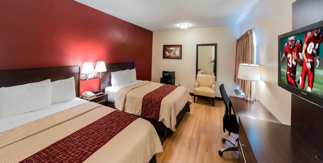 Red Roof Inn Plus Raleigh Downtown Ncsu Conv Center מראה חיצוני תמונה